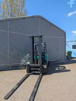 Dieselový VZV 2022  Mitsubishi FD50CN3 (3)