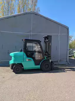 Dieselový VZV 2022  Mitsubishi FD50CN3 (2)