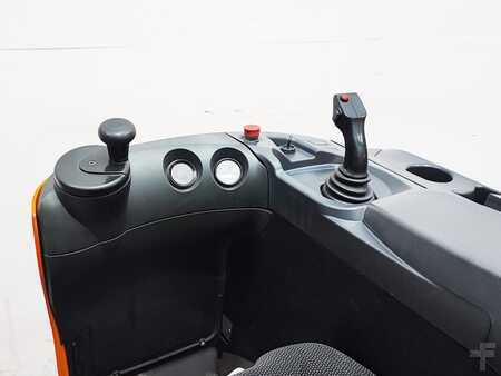 Nízkozdvižný vozík se sedadlem pro řidiče 2013  Still FU-X20 (6)