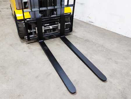 Elektro čtyřkolový VZV 2017  Jungheinrich EFG 425 (15)