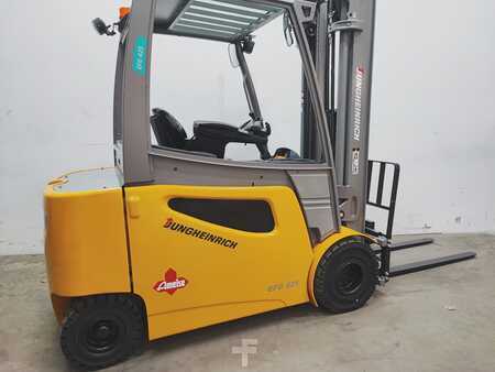 Elektro čtyřkolový VZV 2017  Jungheinrich EFG 425 (7)
