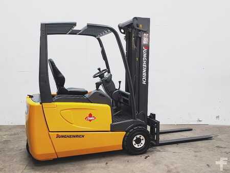 3-wiel elektrische heftrucks 2002  Jungheinrich EFG-DF 16 (6)