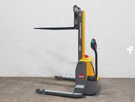 Pallestabler 2017  Jungheinrich EMC B10 (2)