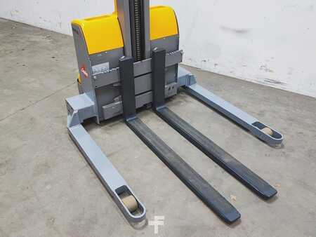 Pallestabler 2017  Jungheinrich EMC B10 (7)