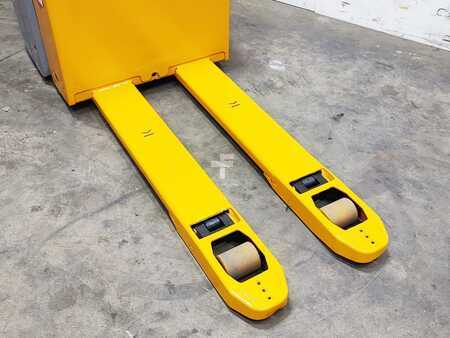 Lavtløftende truck 2020  Jungheinrich ERE 120 (8)