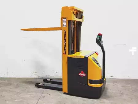 Wózek wysokiego podnoszenia 2002  Jungheinrich EJC 12 (2)