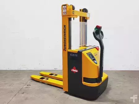 Wózek wysokiego podnoszenia 2002  Jungheinrich EJC 12 (1)