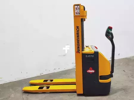 Wózek wysokiego podnoszenia 2002  Jungheinrich EJC 12 (3)