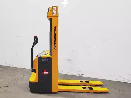 Wózek wysokiego podnoszenia 2002  Jungheinrich EJC 12 (4)