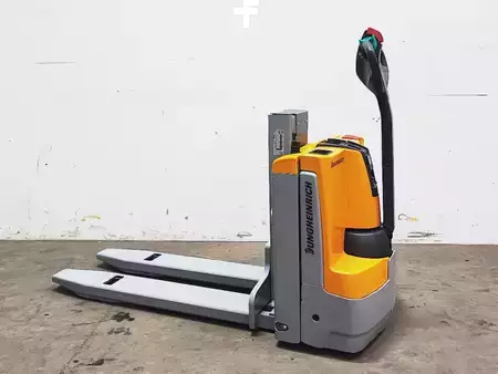 Wózek wysokiego podnoszenia 2018  Jungheinrich EMD 115i (4)