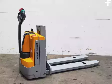 Wózek wysokiego podnoszenia 2018  Jungheinrich EMD 115i (7)