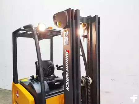 El truck - 3 hjulet 2001  Jungheinrich EFG-DF 16 (12)