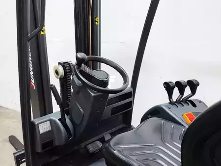 El truck - 3 hjulet 2001  Jungheinrich EFG-DF 16 (8)