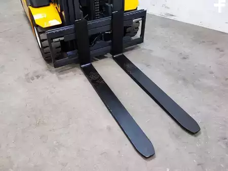 El truck - 4 hjulet 2003  Jungheinrich EFG-Vac 25 (13)