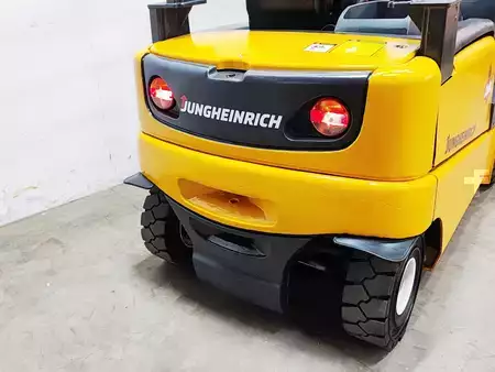 El truck - 4 hjulet 2003  Jungheinrich EFG-Vac 25 (8)