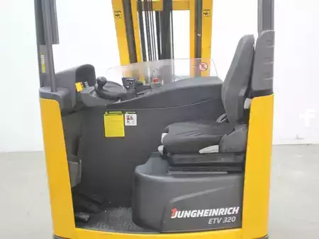 Työntömastotrukki 2014  Jungheinrich ETV 320 (9)
