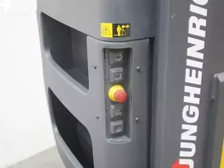 Lodret ordreplukker 2015  Jungheinrich EKS 110 (10)