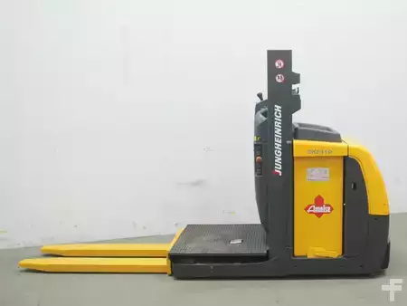 Lodret ordreplukker 2015  Jungheinrich EKS 110 (3)