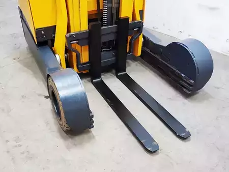 Rækketruck 2013  Jungheinrich ETV C16 (13)