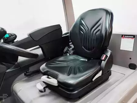 4-wiel elektrische heftrucks 2017  Jungheinrich EFG 425 (22)