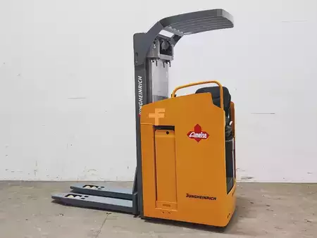 Hochhubwagen Sitz 2019  Jungheinrich ESC 214Z (1)