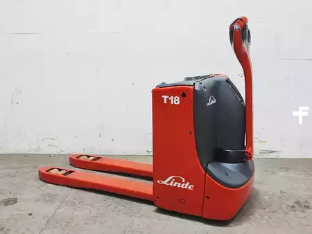 Elektromos raklapemelő 2013  Linde T18 (1)