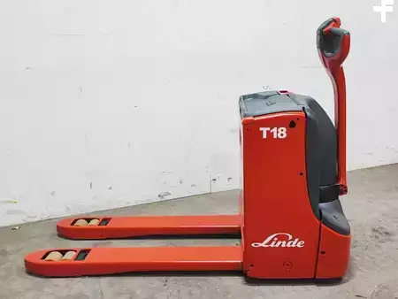 Elektromos raklapemelő 2013  Linde T18 (3)