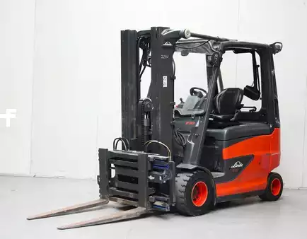 Carrelli elettrici 4 ruote 2022  Linde E30/600HL (1)