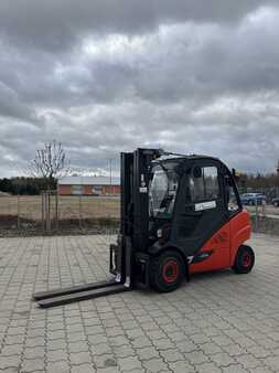 Diesel Forklifts 2014  Linde H30D (1)