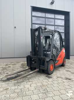 Diesel Forklifts 2013  Linde H30D-02 (1)