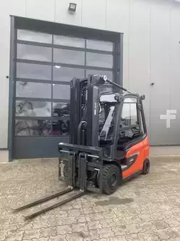 Elektro 4 Rad 2022 Linde E30 BR 1252 (1)