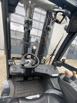 Elektro čtyřkolový VZV - Linde E30 BR 1252 (9)