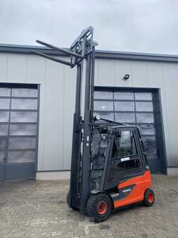 Elektro 4 Rad 2013  Linde E25 BR 387 (2)