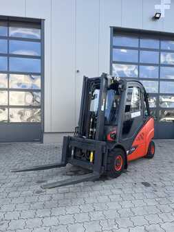 Dieselstapler 2014  Linde H35D-02 BR 393 (1)