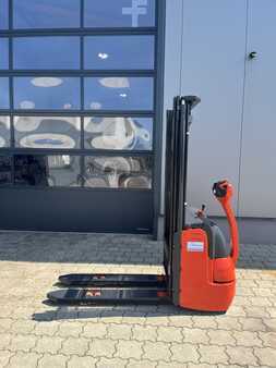 Hochhubwagen 1999  Linde L12 BR 379 (5)