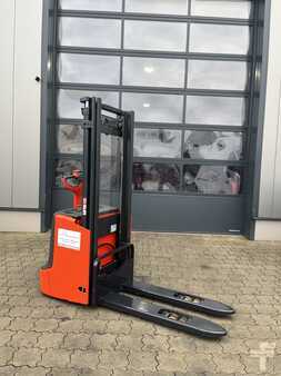 Hochhubwagen 2022  Linde L12i BR 1172 (1)