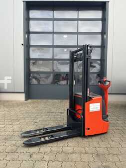 Hochhubwagen 2022  Linde L12i BR 1172 (5)