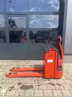 Niederhubwagen 2008  Linde T16 BR 360 (2)