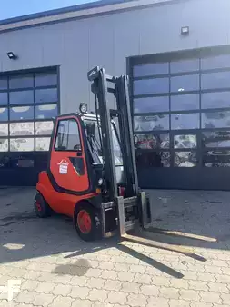 Dieselstapler 2000  Linde H35D-03 BR 351 (1)