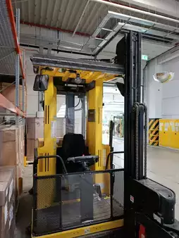 Schmalgangstapler 2022  Hyster C1.3 (5)
