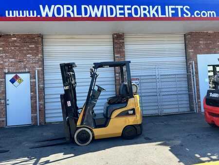 Propane Forklifts - CAT Lift Trucks FGC15N-LP /  C3000 (14)