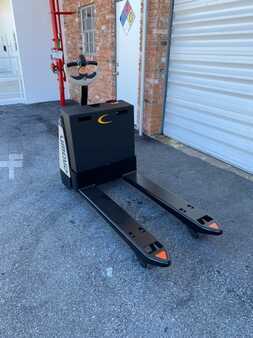 Diesel Forklifts - Crown WP2335-45 (9)
