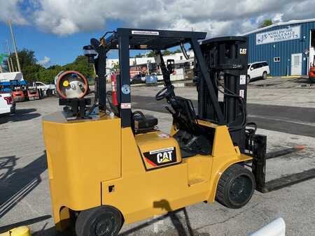 Carretilla elevadora GLP - CAT Lift Trucks GC55K STR (4)