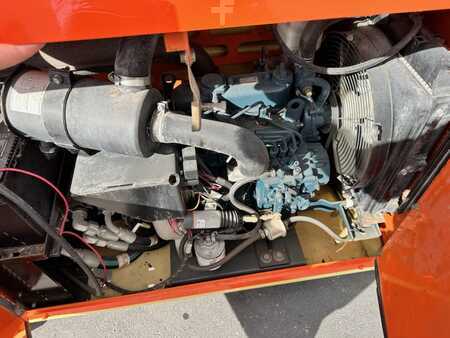 Carretilla elevadora diésel 2015  JLG 260MRT (22)