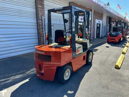 Diesel Forklifts - Nissan PD50Y   EH02A25V (8)