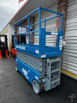 Carretilla elevadora diésel - JLG GS2632 (21)