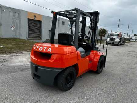 Diesel Forklifts - Toyota 7FDU35 DD (12)