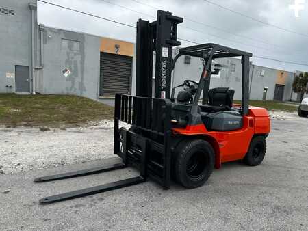 Diesel Forklifts - Toyota 7FDU35 DD (14)