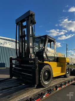 Diesel Forklifts - Komatsu FD135 (11)