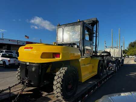 Diesel Forklifts - Komatsu FD135 (13)